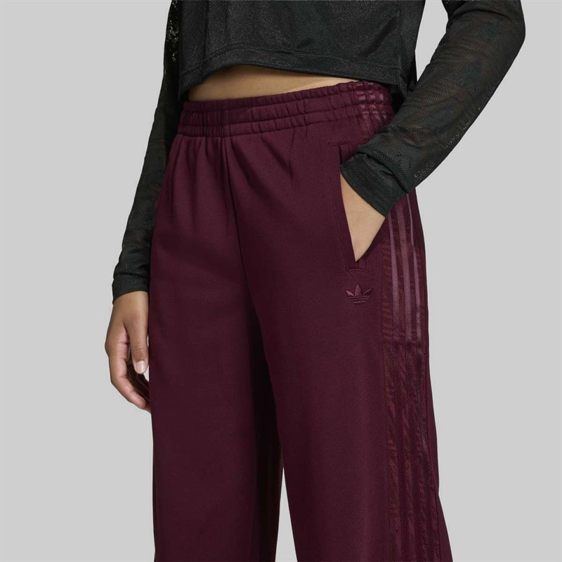 Junior Girls Loose Lace Joggers Maroon - Image 3
