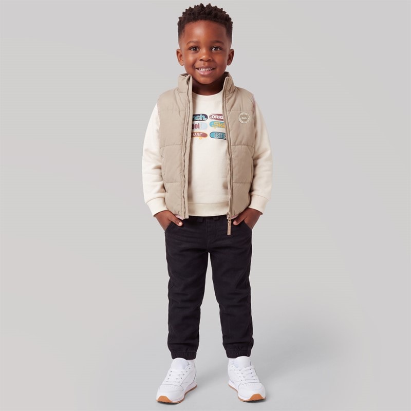 Boys Puffer Gilet Sweatshirt And Jeans Set Beige - Image 4