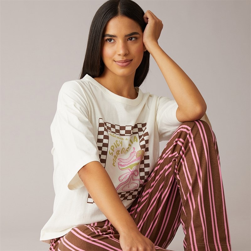 Womens Spicy Margs T-Shirt And AOP Pyjama Set Multi - Image 4