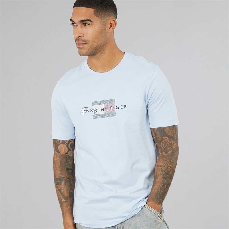 Tommy Hilfiger Mens Script Flag T-Shirt Breezy Blue