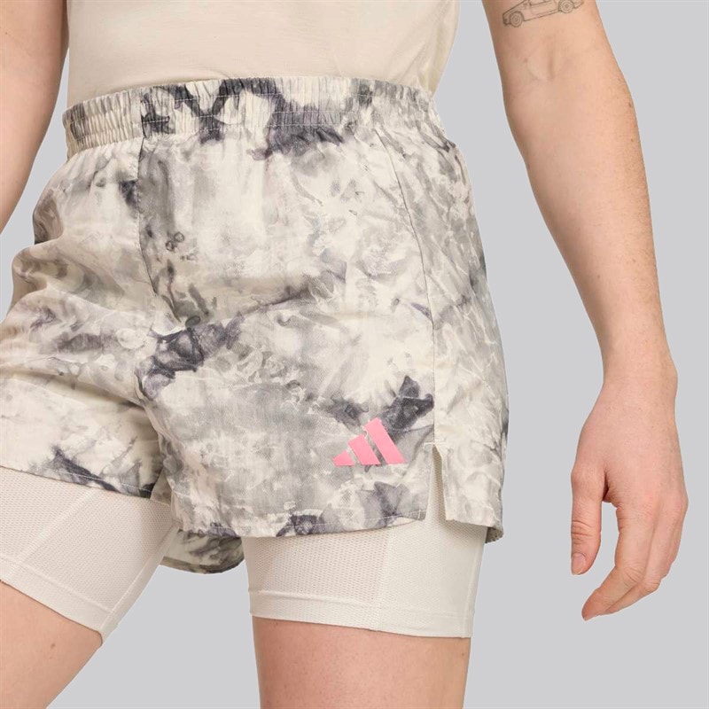 Womens Own The Run Spray Dye 2-In-1 Running Short Orbit Grey/Black - Image 3