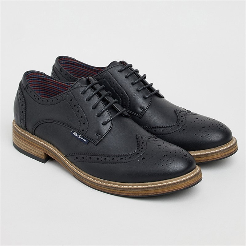 Mens Triumph II Brogue Shoes Black - Image 2
