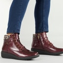 Womens Gracie Lace Up Ankle Boots Bordo Patent