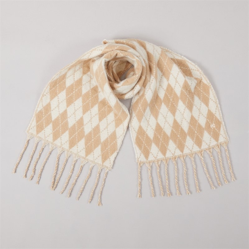 Womens Argyle Scarf Camel/Porcelain - Image 4
