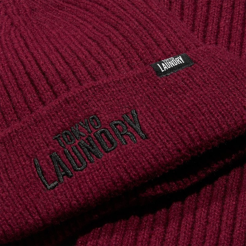 Mens Worwick Knitted Hat Scarf And Gloves Set Burgundy - Image 3