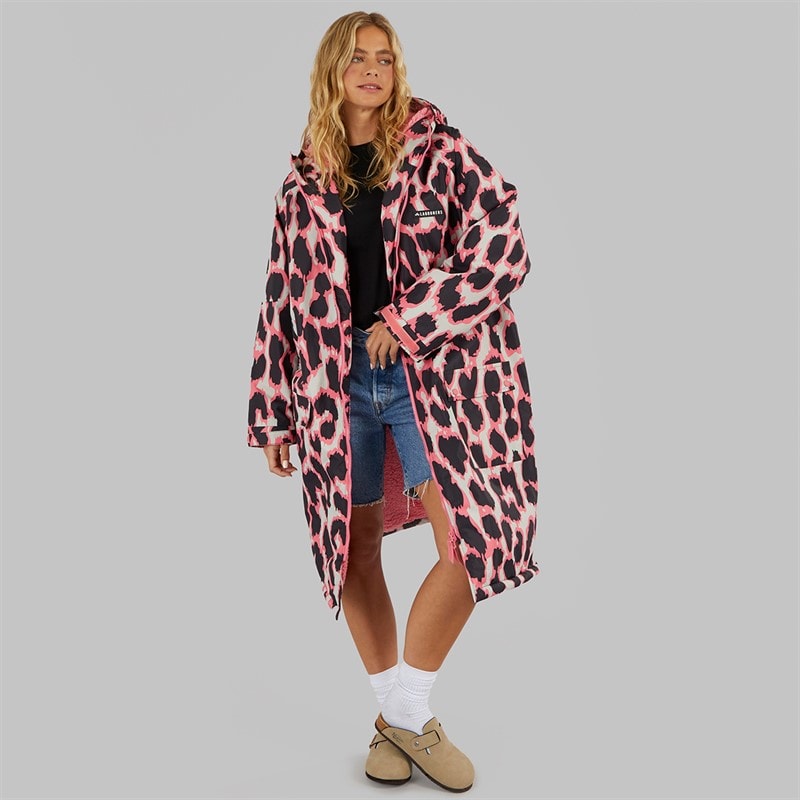 Womens Newby Waterproof Changing Robe Leopard - Image 4