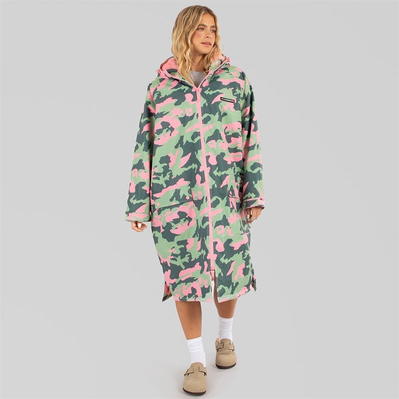 Womens Dove Waterproof Changing Robe Camo - Image 4