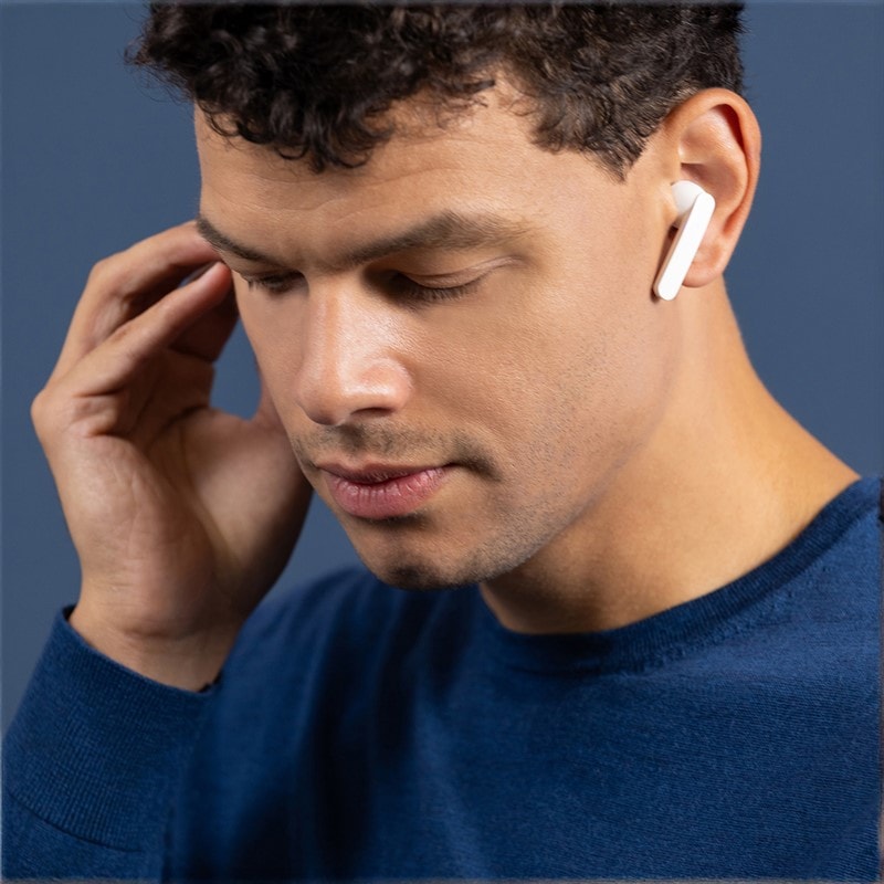 Reflex Active Earbuds Blue - Image 2