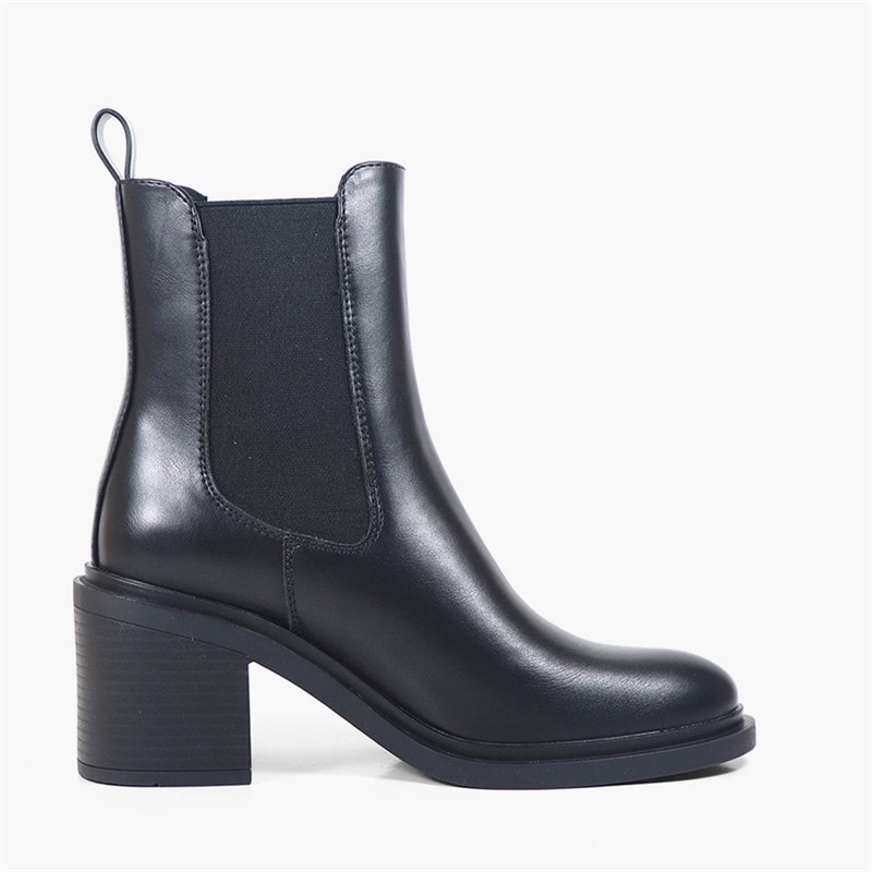 GAP Womens Roane Heeled Chelsea Boots Black - Image 3