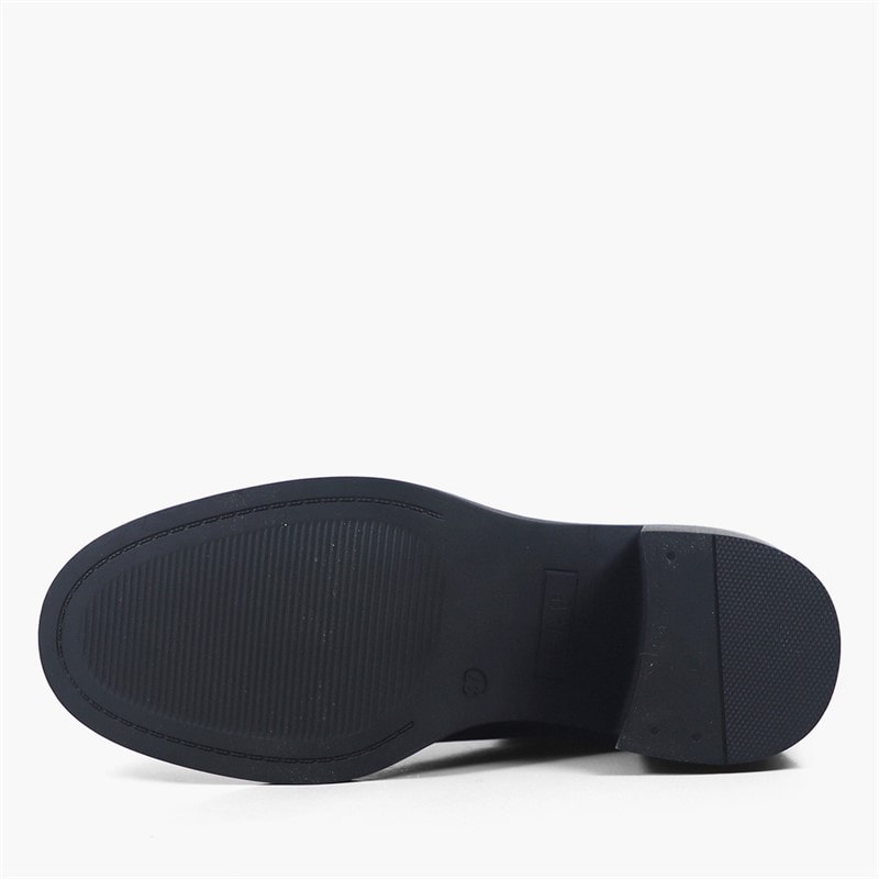 GAP Womens Roane Heeled Chelsea Boots Black - Image 5