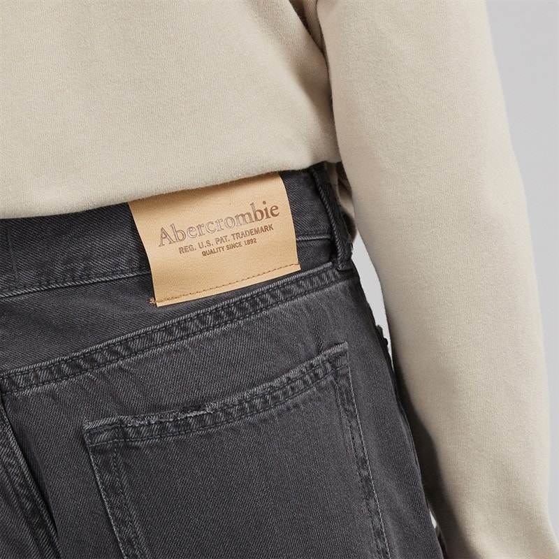 Abercrombie & Fitch Boys Loose Fit Jeans Vibe - Image 3
