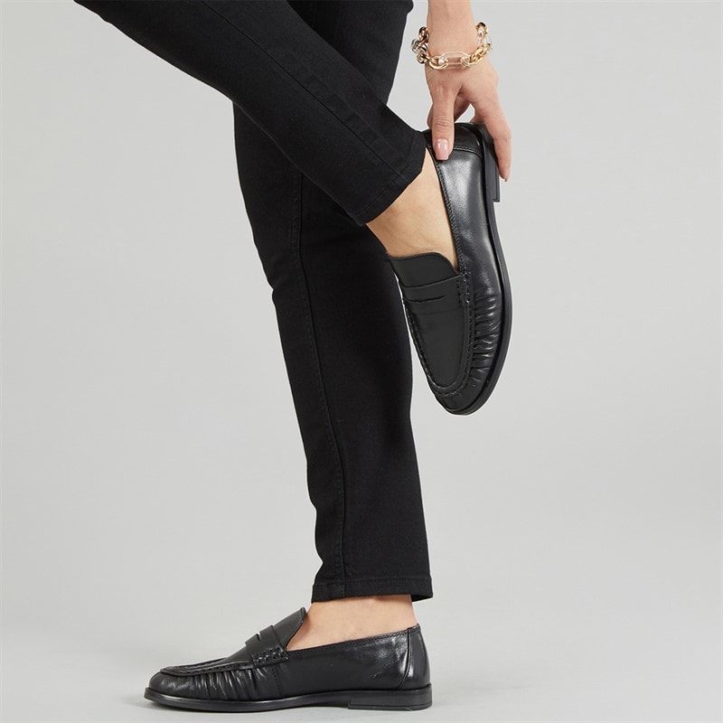 KRUSH Womens Leather Loafers Black