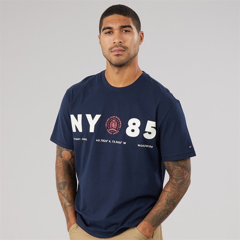 Tommy Jeans Mens Crest 1985 Relaxed T-Shirt Dark Night Navy - Image 2