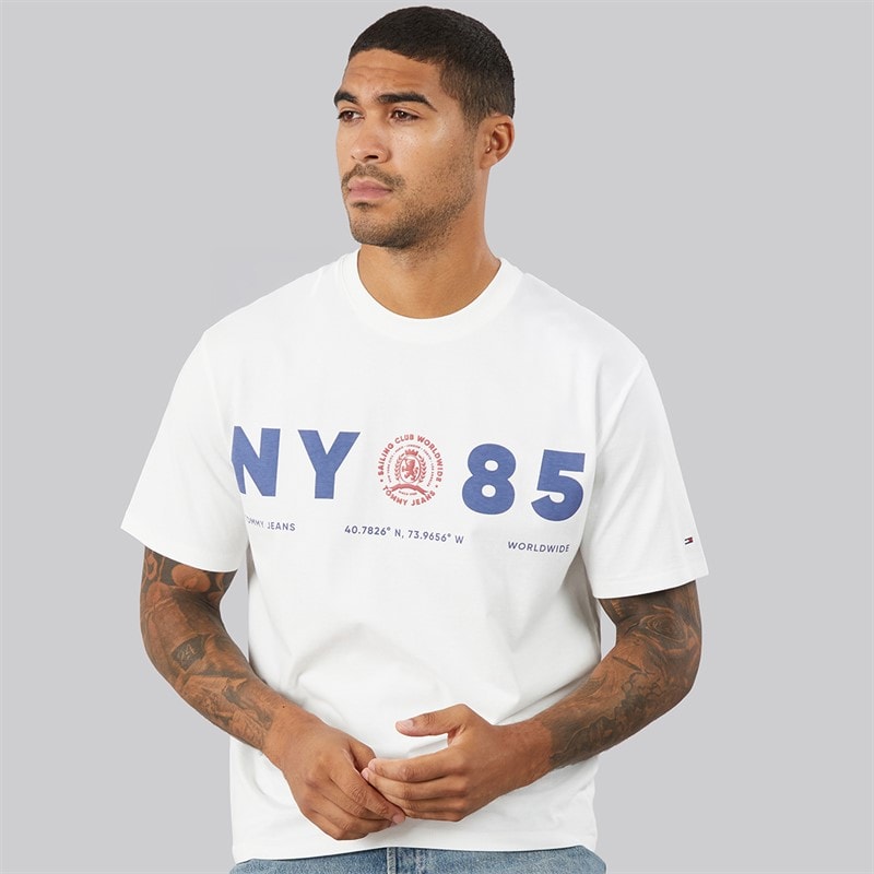 Tommy Jeans Mens Crest 1985 Relaxed T-Shirt Ecru - Image 2