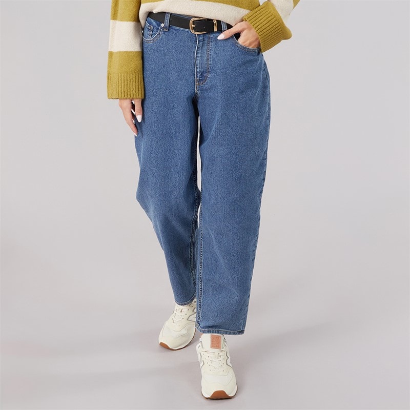 JJ REBEL Womens Womes Kylie Mom Fit Jeans 635 Mid Blue