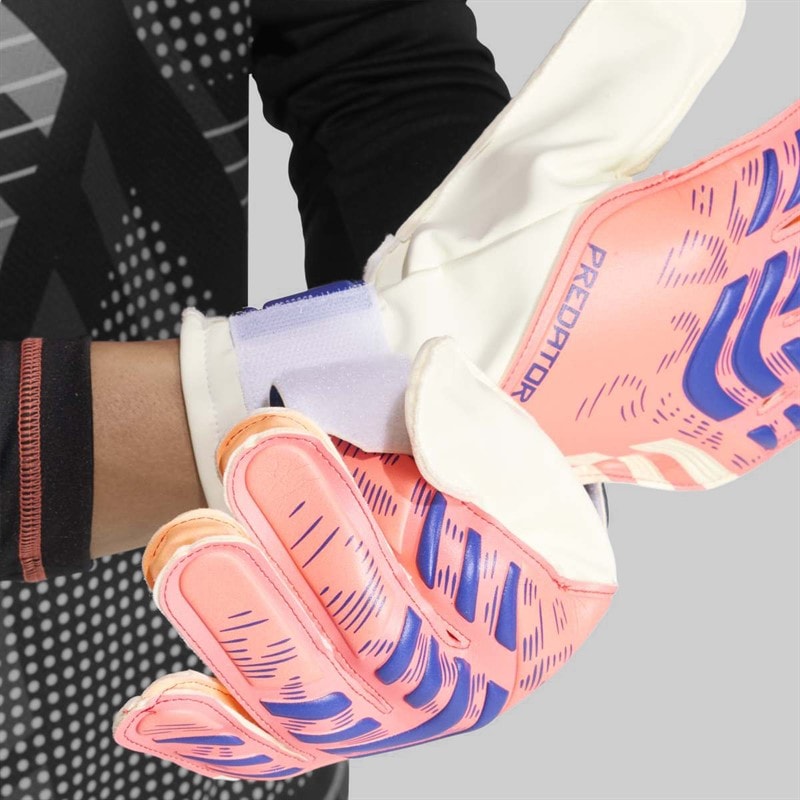 adidas Predator Training Goalkeeper Gloves Signal Coral/White/Lucid Blue - Image 2
