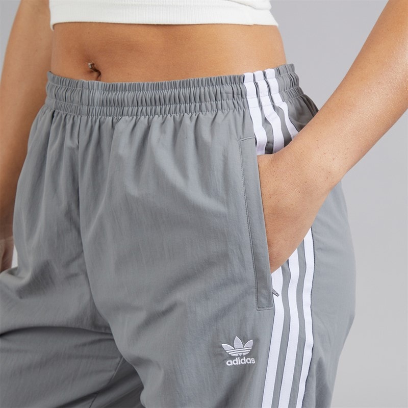 adidas Originals Womens Adicolor Woven Track Pants Grey Heather - Image 3