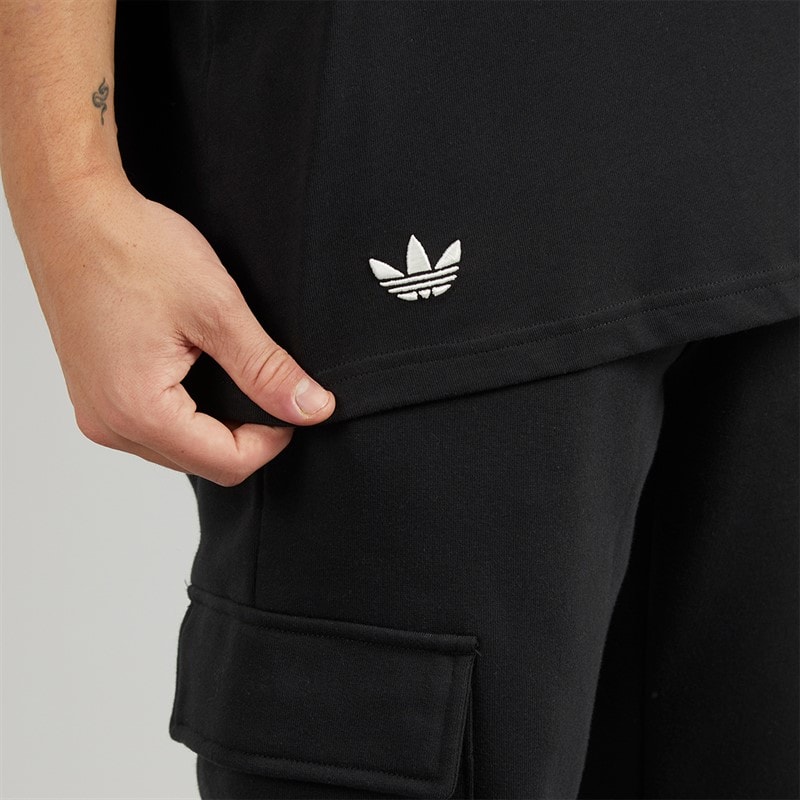 adidas Originals Mens Adicolor Neuclassics T-Shirt Black - Image 3