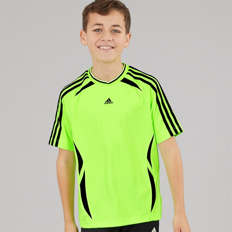 adidas Originals Junior Boys Adicolor Teamgeist T-Shirt Signal Green/Black - Image 1