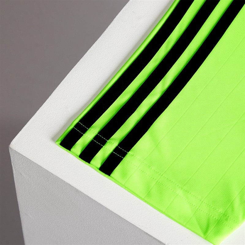 adidas Originals Junior Boys Adicolor Teamgeist T-Shirt Signal Green/Black - Image 3