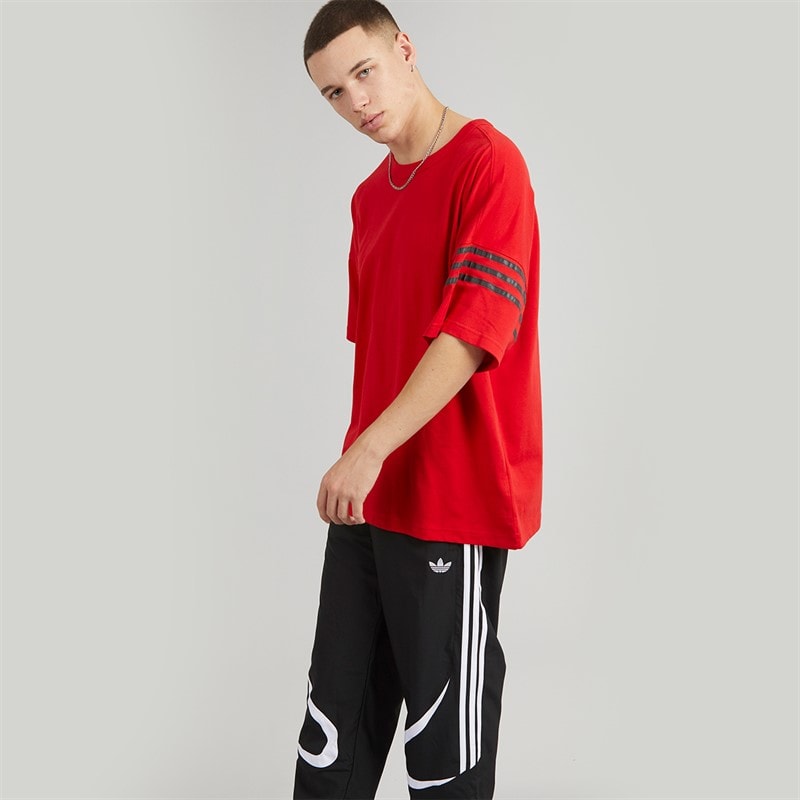 adidas Originals Mens Neuclassics T-Shirt Better Scarlet - Image 5