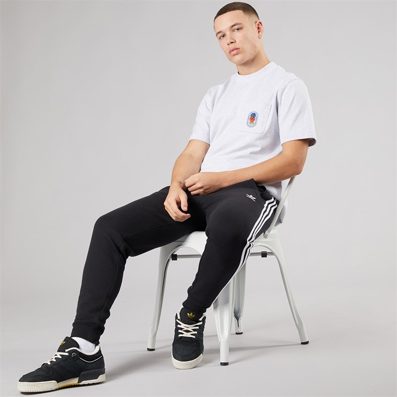 adidas Originals Mens Pocket Graphic T-Shirt Light Grey Heather - Image 4