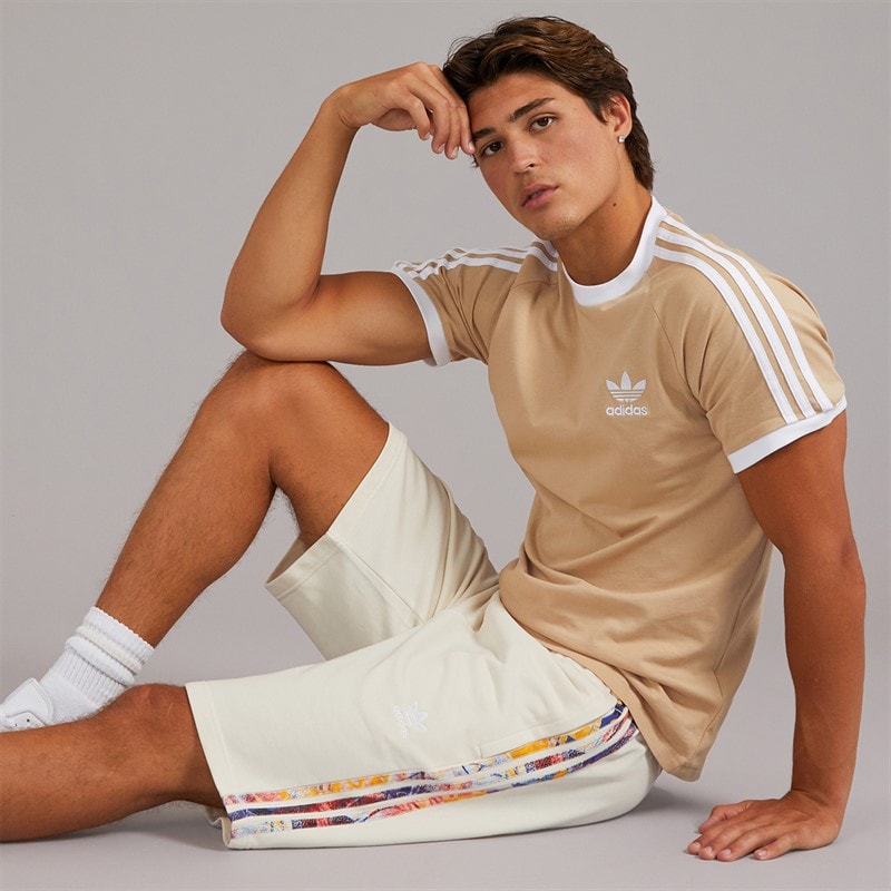 adidas Originals Mens Adicolor 70s Monogram Shorts Wonder White - Image 4