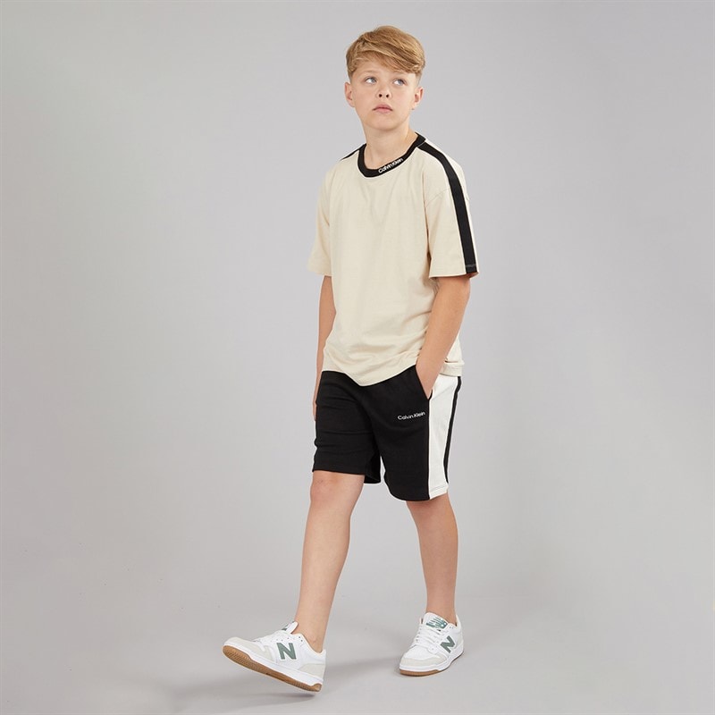 Calvin Klein Boys Colour Block Relaxed Shorts Ck Black - Image 3