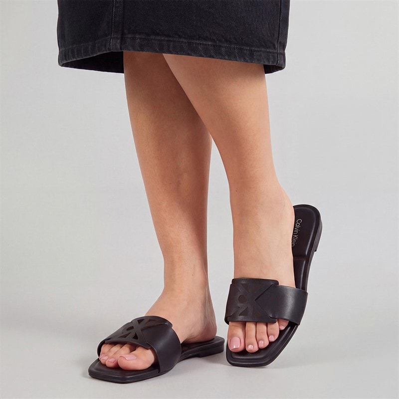 Calvin Klein Womens Provence Leather Square Toe Flat Sandals Triple Black