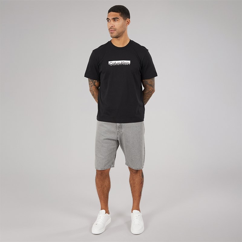 Calvin Klein Mens Tonal Metallic Graphic T-Shirt Black - Image 3