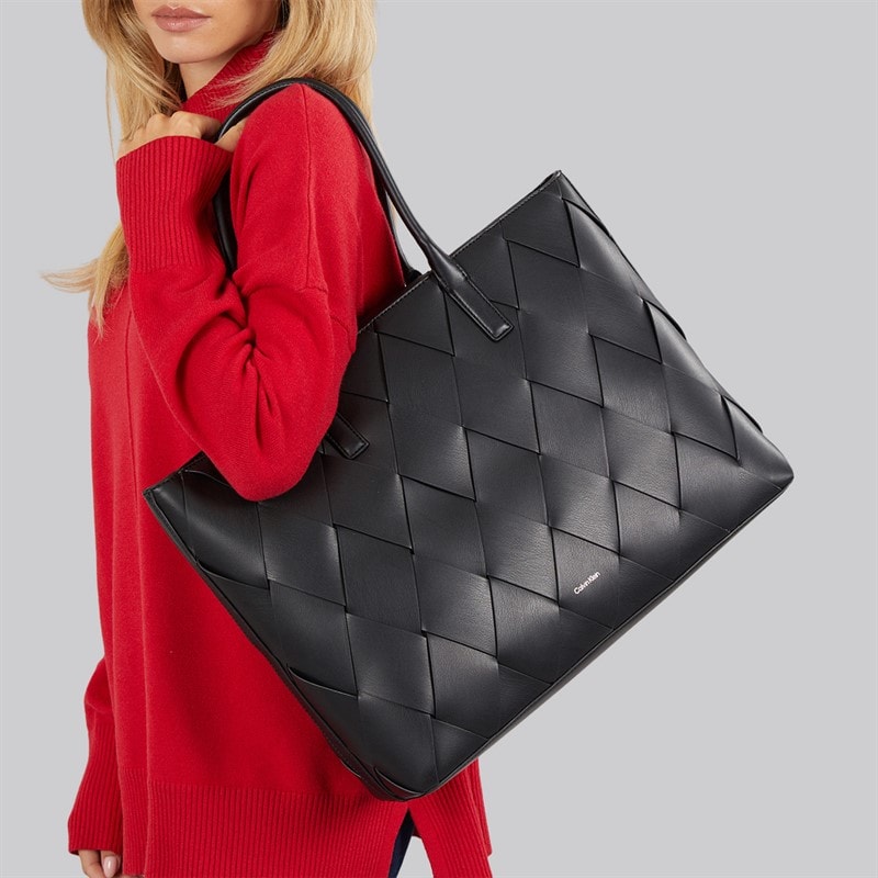 Calvin Klein CK Woven Medium Shopper Bag Ck Black - Image 1