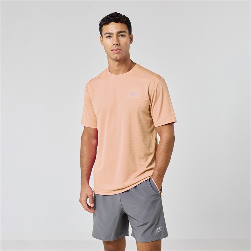 Closure London Mens Training T-Shirt And Shorts Set Peach