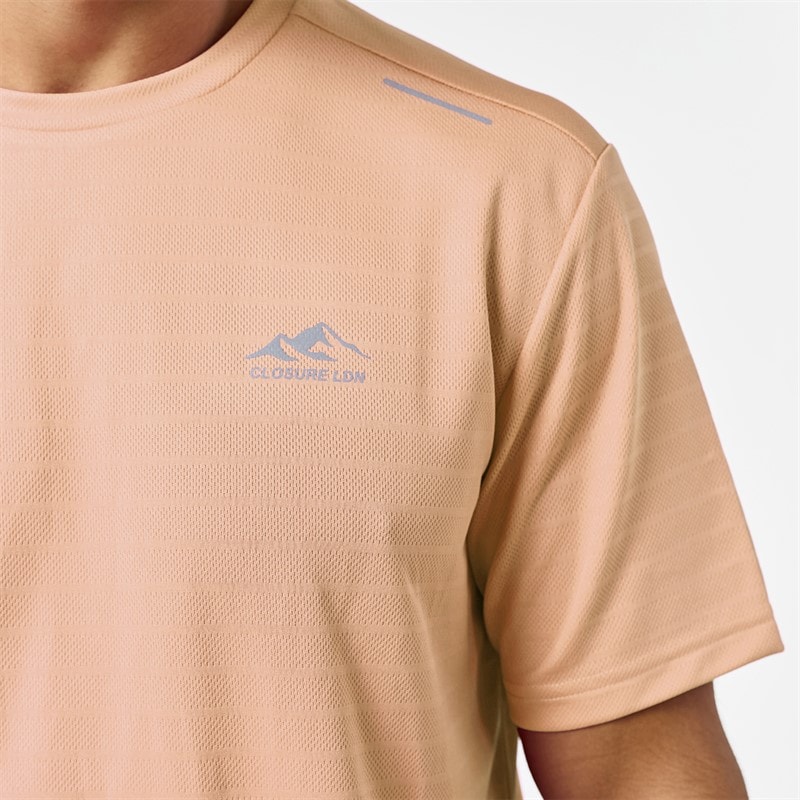 Closure London Mens Training T-Shirt And Shorts Set Peach - Image 5
