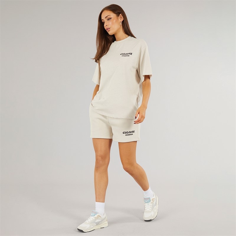 Closure London Womens Closure Bubble T-Shirt And Shorts Set Cream/Dark Grey - Image 2