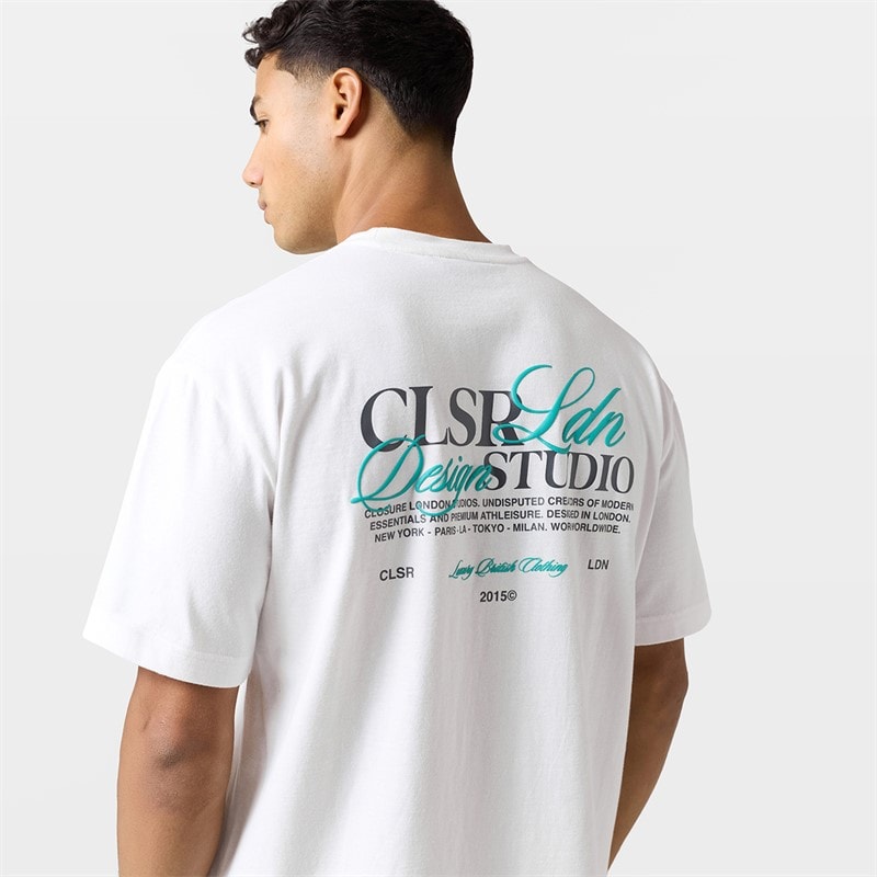 Closure London Mens Studio T-Shirt And Pocket Shorts Set White/Grey - Image 4