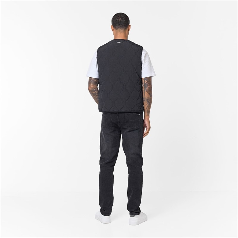 Closure London Mens Onion Quilted Gilet Black - Image 3