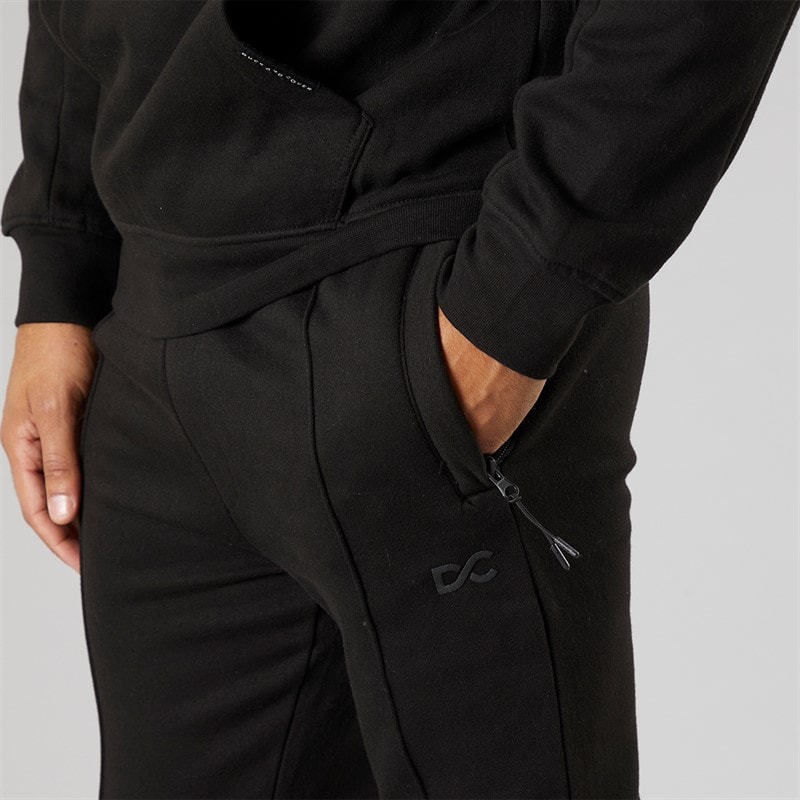 Duck and Cover Mens Chattamere Joggers Black - Image 3