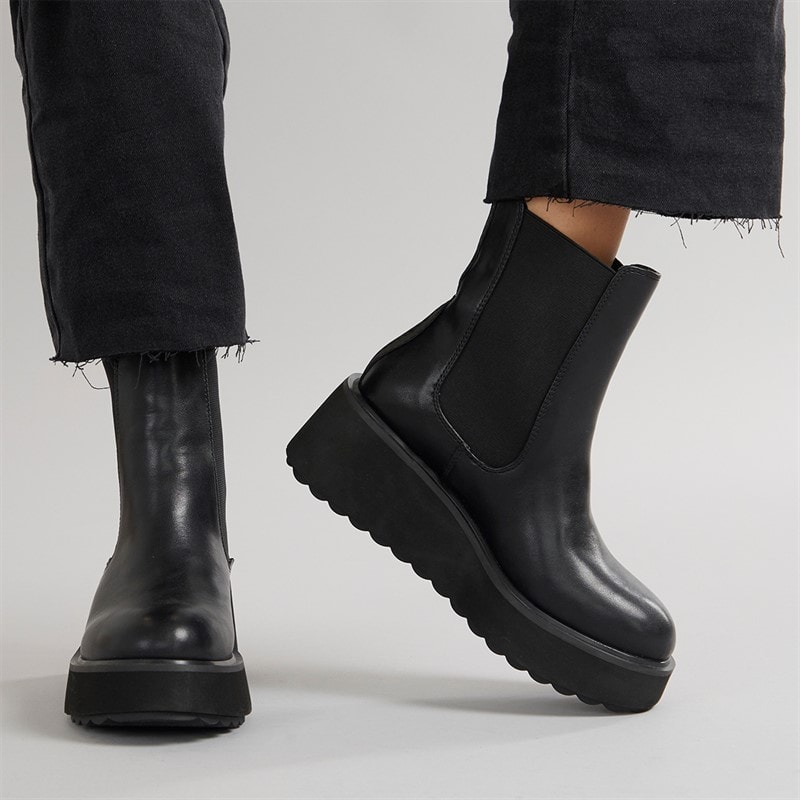 Rocket Dog Womens Heyday Wedge Chelsea Boots Black - Image 5