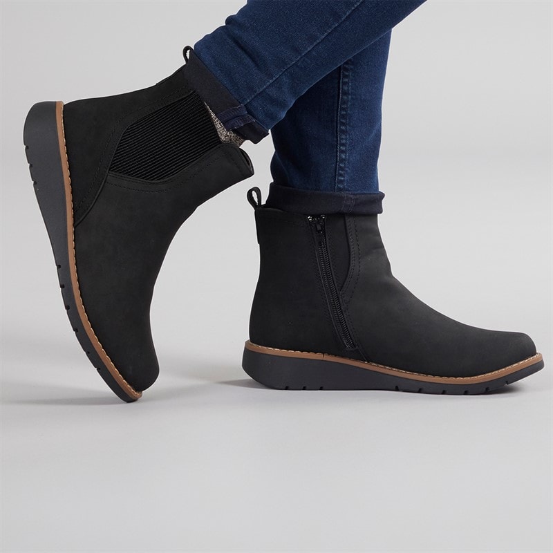 Board Angels Womens Ella Wedge Chelsea Boots Black - Image 1