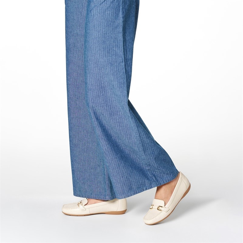 GEOX Womens Annytah Moccasins Papyrus - Image 2