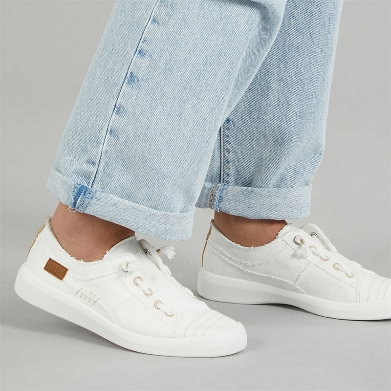 Blowfish Womens Malibu Beachside Slip On Canvas Shoes White/Cream - Image 1