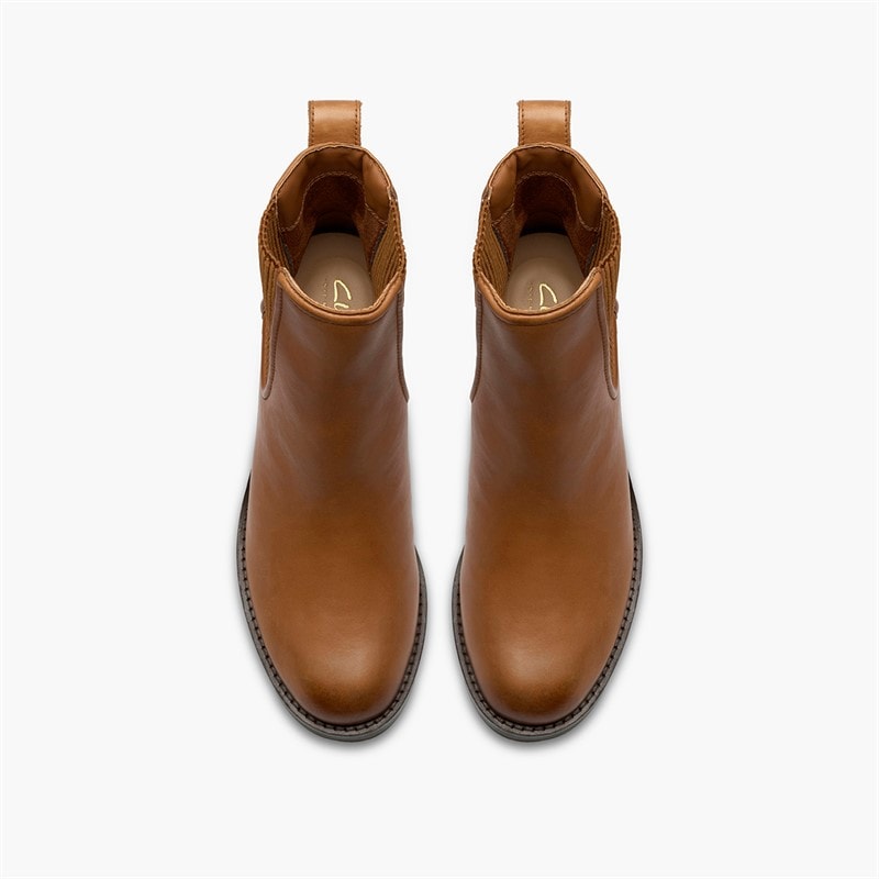 Clarks Womens Chamberly D-Fit Heeled Chelsea Boots Tan - Image 4