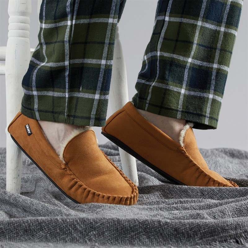 DKNY Mens Electra Moccasin Slippers Tan