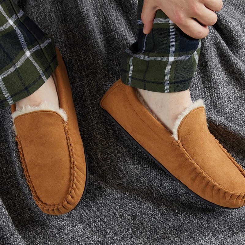DKNY Mens Electra Moccasin Slippers Tan - Image 2
