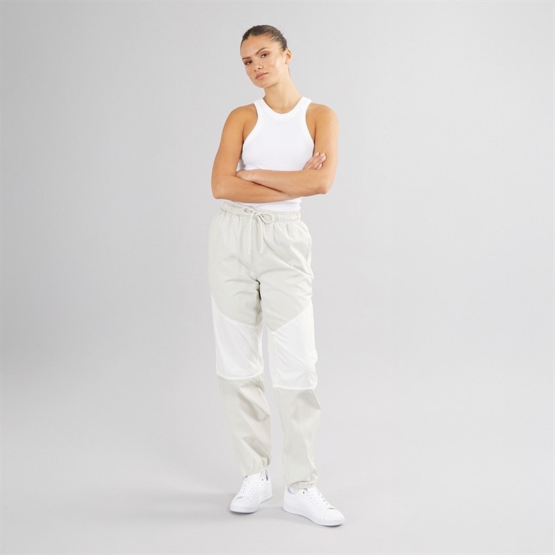 Lacoste Womens Joggers Hammam/Flour - Image 4