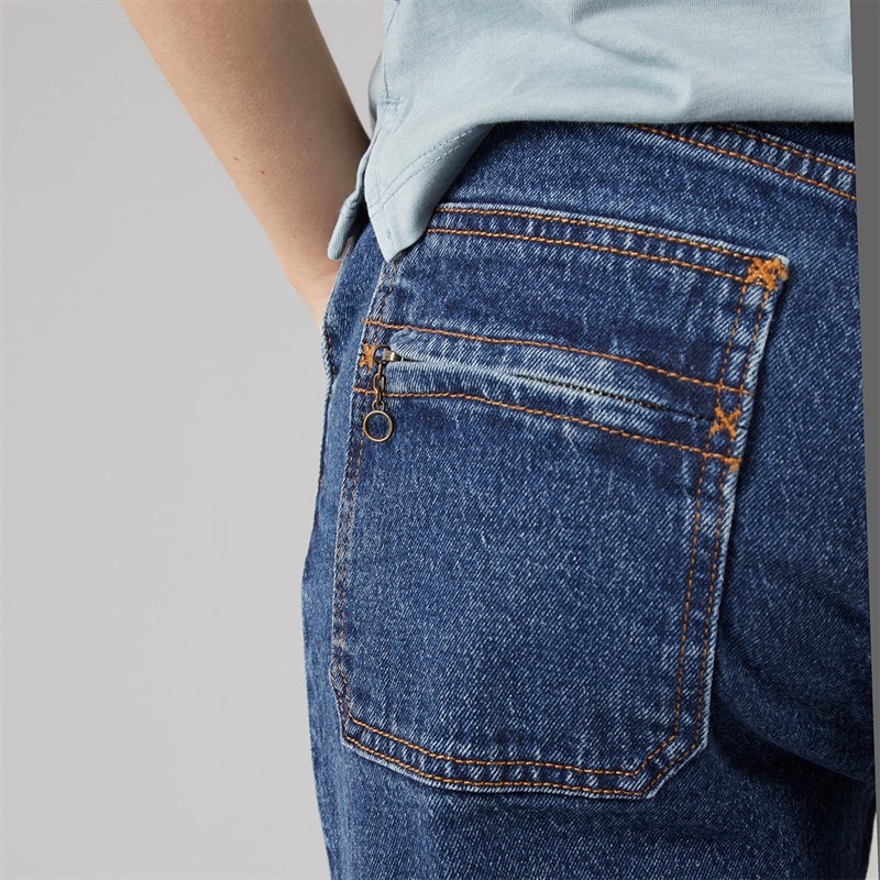 Levi's Womens Ribcage Bell Jeans Moment Of The Month - Image 3