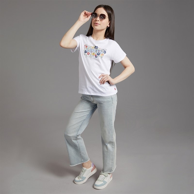 Levi's Girls Fill Batwing T-Shirt Bright White - Image 4