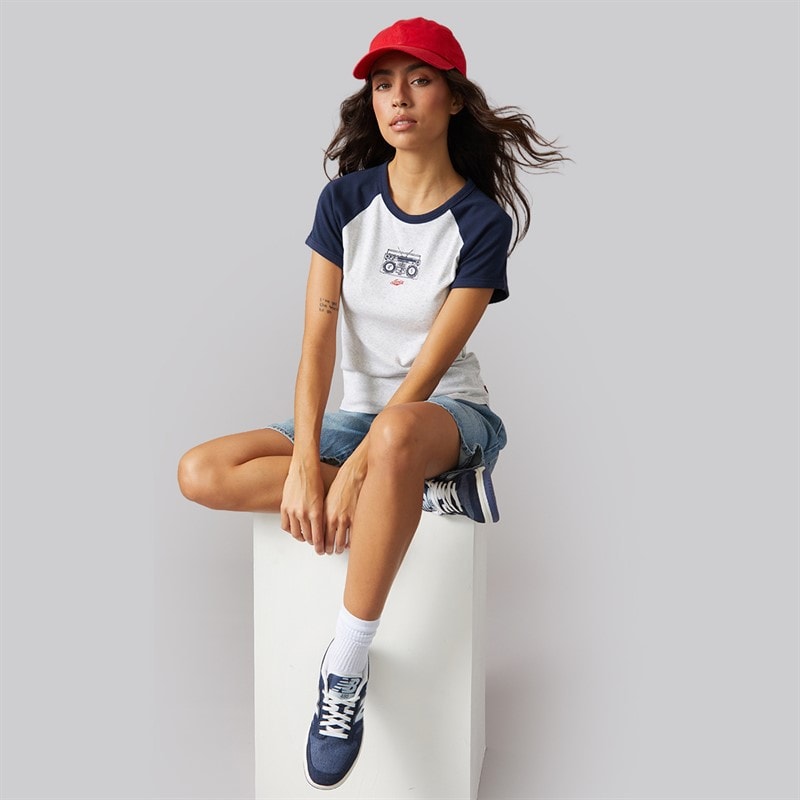 Levi's Womens Riley Raglan T-Shirt Navy Blazer - Image 4