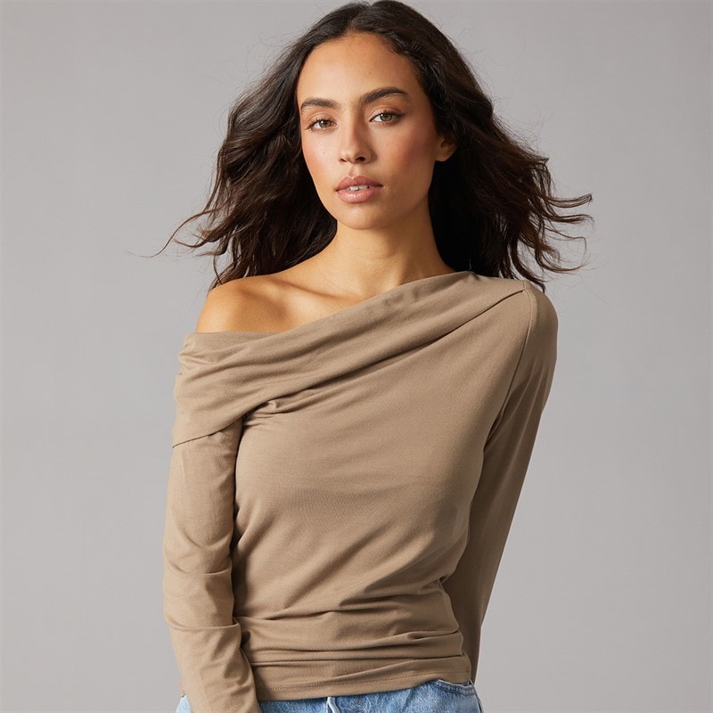 Levi's Womens Clara Off Shoulder Top Pine Bark