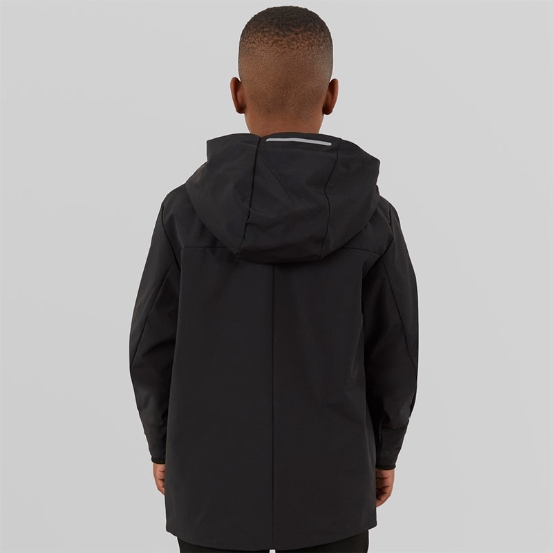 Lyle And Scott Boys Coated Nylon Jacket Z865 Jet Black - Image 2